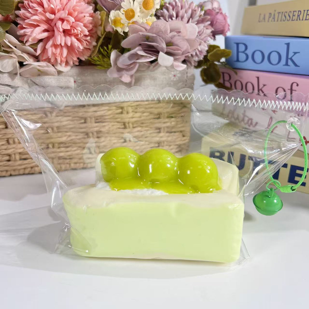 サンドイッチ青提ケーキスクイーズトイ 水クリームマッド感 超柔らか手触り スローリバウンド 食品グレードシリコン